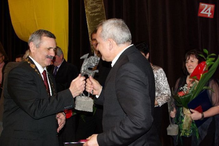 Ilustračný obrázok k článku V Michalovciach sa bude udeľovať titul Čin roka: Kto získa prestížne ocenenie Pegasa?