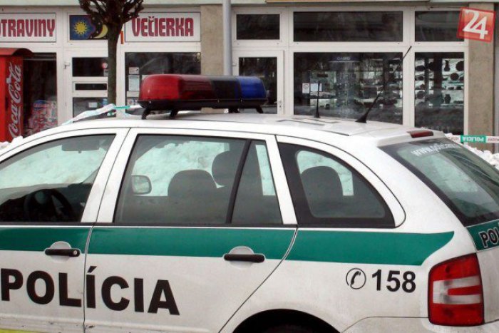 Ilustračný obrázok k článku Polícia pátra po zlodejovi, ktorý prepadol banku na Košickej ulici