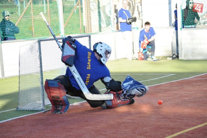 Ilustračný obrázok k článku Hecnuté Pecky odohrali opäť výborný zápas: Na chlapcov z Loosers však nestačili