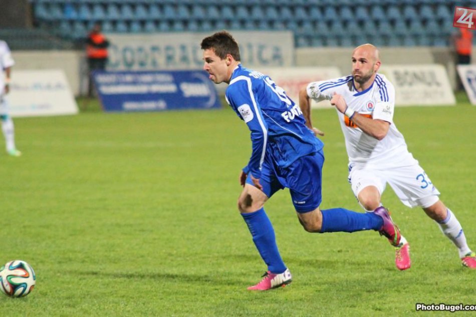 Ilustračný obrázok k článku FC Nitra končí v Slovenskom pohári: Prehrala so Slovanom, strelila mu dva góly