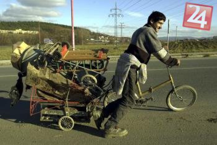 Ilustračný obrázok k článku Neuveríte, čo sa deje v Hrabušiciach: Osadníci rozrývajú lúku... kvôli železnému pokladu!