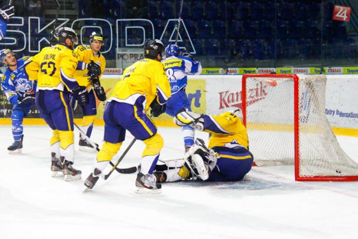 Ilustračný obrázok k článku Poprad doma víťazne. Stav série znížil na 1:2.