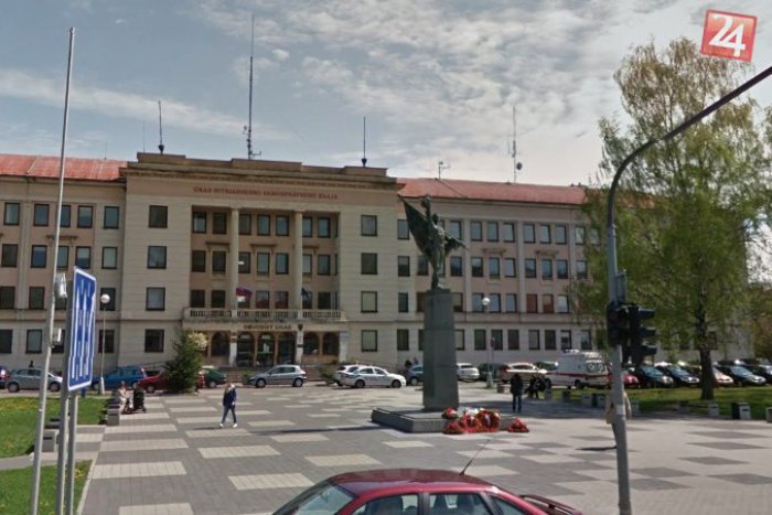 Ilustračný obrázok k článku Nitra si pripomenie 69. výročie oslobodenia: Pripravuje sa kladenie vencov