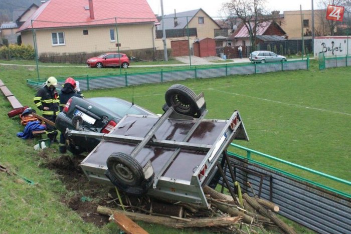 Ilustračný obrázok k článku Dramatická záchranná akcia pri Žiline: Muž bol doslova na polceste na druhý svet!