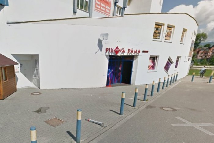 Ilustračný obrázok k článku Dráma v herni: Muž pritlačil zbraň k hlave zamestnankyne a chcel peniaze!