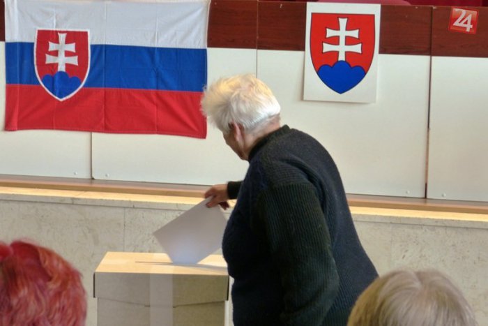 Ilustračný obrázok k článku SNS nepostaví vlastného kandidáta na primátora, ale... TOHTO uchádzača podporí!