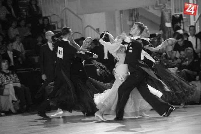 Ilustračný obrázok k článku Radosť a krása pritiahli do Koniarne dve tisícky divákov