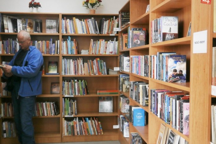 Ilustračný obrázok k článku Zaujímavosti zo Spišskej knižnice: Najstarší čitateľ, čitateľský rekordér, či zlodejská skúsenosť