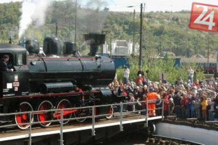 Ilustračný obrázok k článku Unikátna akcia, ktorú si v Košiciach nenechajte ujsť: Prevezte sa na staručkých vlakoch z celého Slovenska