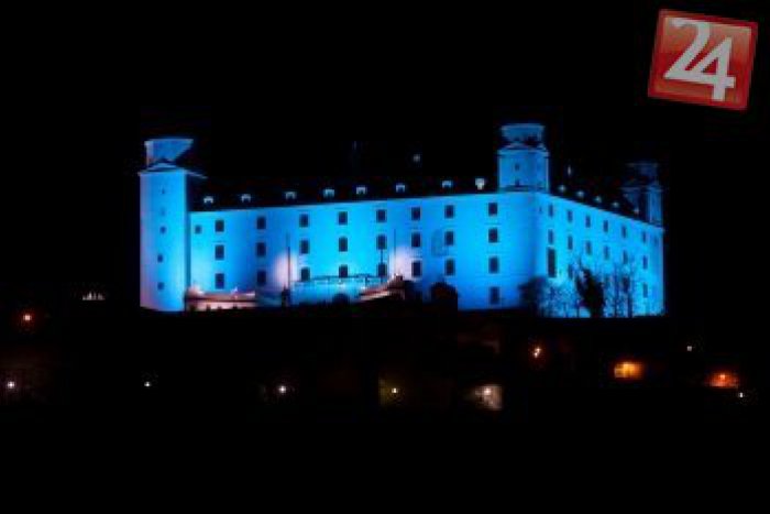 Ilustračný obrázok k článku Mestá svietili na modro: V rámci Svetového dňa povedomia o autizme