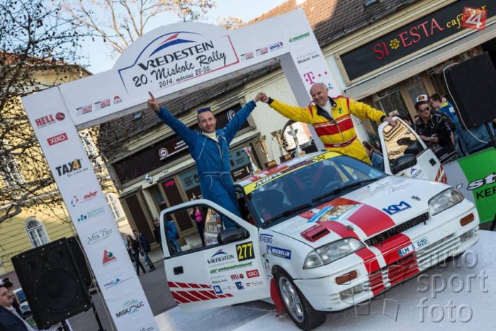 Ilustračný obrázok k článku Prvý dotyk s rely: Ako chlapec mohol umývať okná