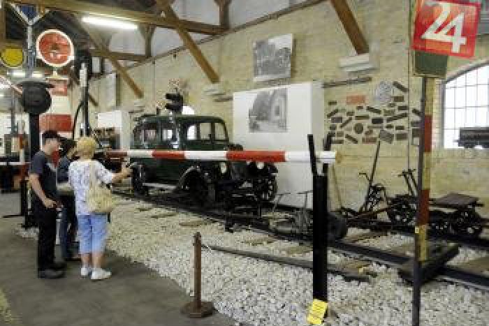 Ilustračný obrázok k článku Pocestujete v čase do dôb minulých: V budove starej železničnej zastávky otvoria múzeum dopravy