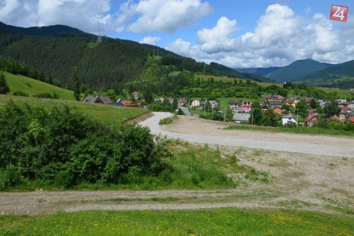 Ilustračný obrázok k článku Mesto predalo pozemky na Milkove, investor postaví rodinné domy