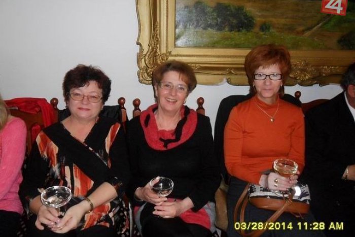 Ilustračný obrázok k článku Aj v našom meste si uctili učiteľov: Mesto Rožňava vyjadrilo vďaku pedagógom