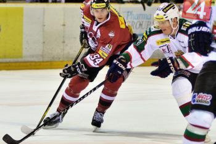 Ilustračný obrázok k článku Do reprezentácie mieri aj Bystričan Lunter (19): Pozvánku dostal na rozlúčke so sezónou