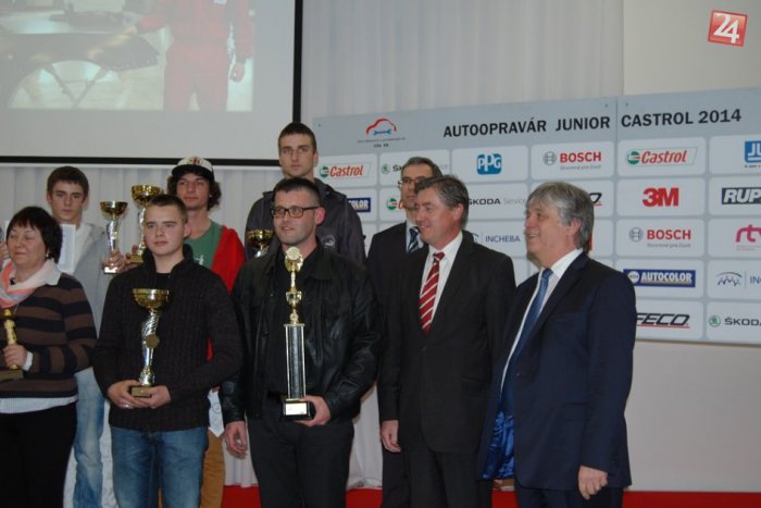 Ilustračný obrázok k článku Fantastický úspech: Najlepší mladý automechanik na Slovensku je z Humenného!