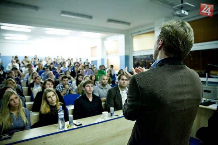 Ilustračný obrázok k článku Chcete pracovať v Google či Esete? Na Night of chances ponúknu IT študentom lákavé stáže