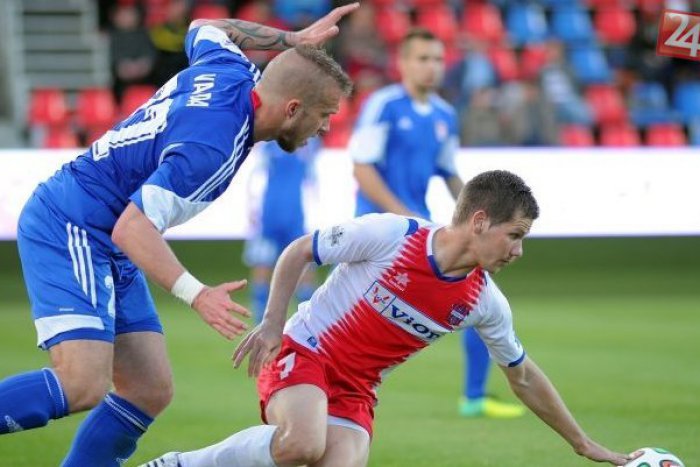 Ilustračný obrázok k článku Zápas v Moravciach v podaní Bystričanov: Veľkonočnú bodovú výslužku si odviezli hostia