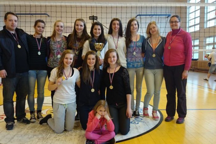 Ilustračný obrázok k článku Volejbal: Mladé Hrádočanky vyhrali oblastné majstrovstvá a postúpili na MSR