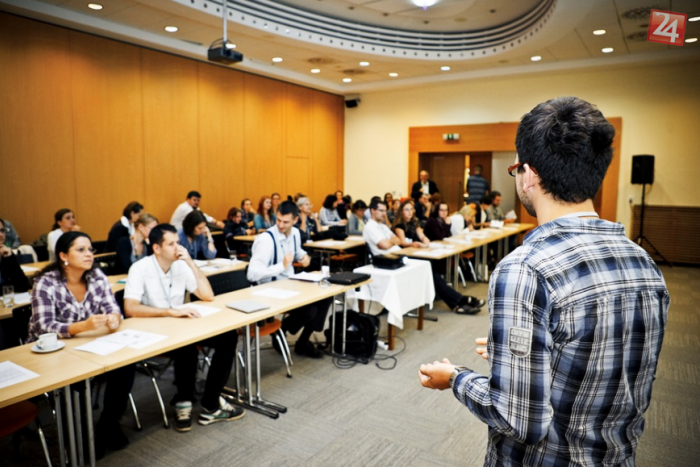 Ilustračný obrázok k článku Voices Live 34 už zajtra: Vystúpia hostia od speváčky až po dizajnéra