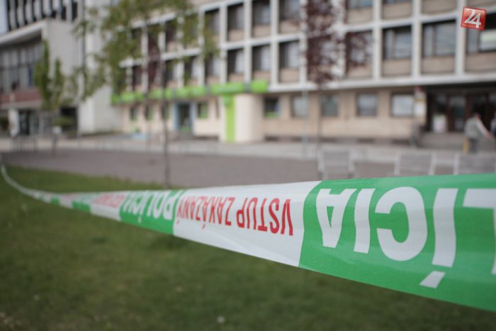 Ilustračný obrázok k článku Anonym nahlásil bombu v obchoďáku v centre Prešova: Ľudí evakuovali!