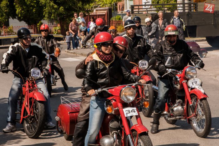 Ilustračný obrázok k článku Vo Vlkanovej sa opäť stretnú veteráni: Okrem motoriek sa môžete tešiť aj na pestrý program