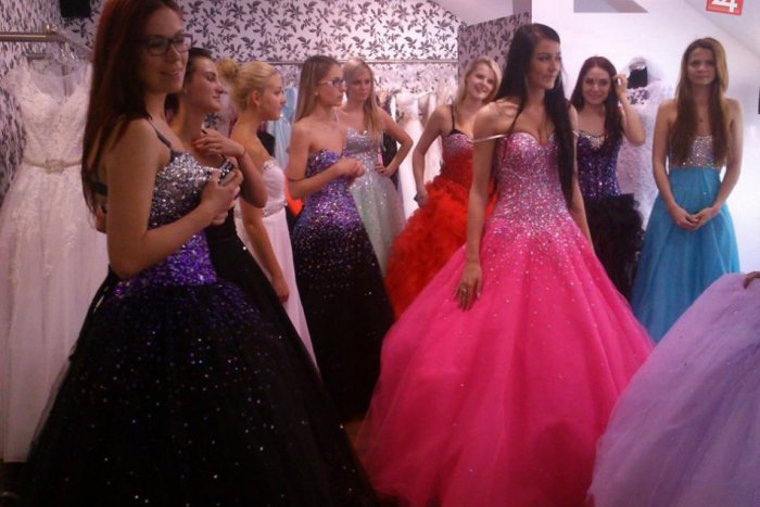 Ilustračný obrázok k článku Veľké finále Miss Prešovskej univerzity v Prešove: FOTKY krások, ktoré zabojujú o titul!