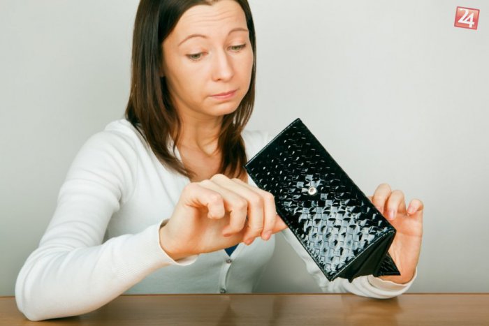 Ilustračný obrázok k článku Kam si preniesť nevýhodný úver? Pozrite sa teraz ONLINE, koľko by ste splácali po novom!