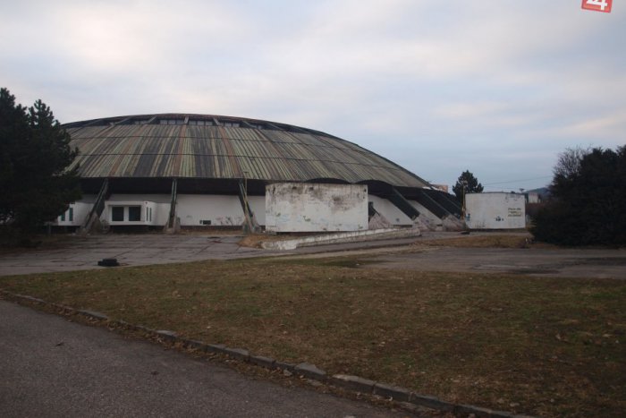 Ilustračný obrázok k článku Niekdajšia pýcha Žiliny je v zanedbanom stave: Korytnačke svitá na lepšie časy, ale...