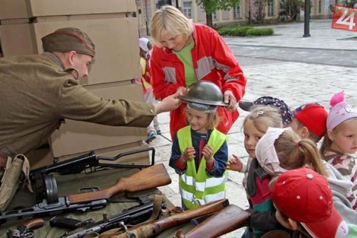 Ilustračný obrázok k článku Vojaci obsadia námestie: Takto si pripomenieme koniec II. svetovej vojny