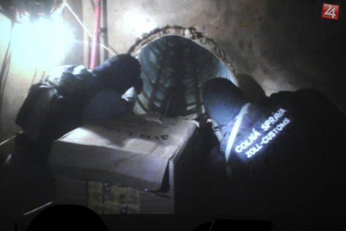 Ilustračný obrázok k článku Tunely pod východnou hranicou hľadajú radarom, akým sa skúmal Mars!