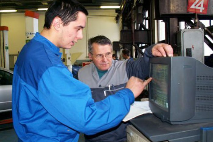 Ilustračný obrázok k článku Strojárstvo v regióne potrebuje mladú pracovnú silu: Pomôcť by mali nový odbor a externé štúdium!