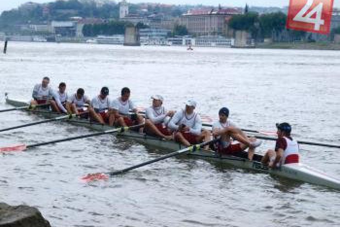 Ilustračný obrázok k článku Tri slovenské univerzity  súperili na Dunaji: Pozrite si, ktorá zvíťazila