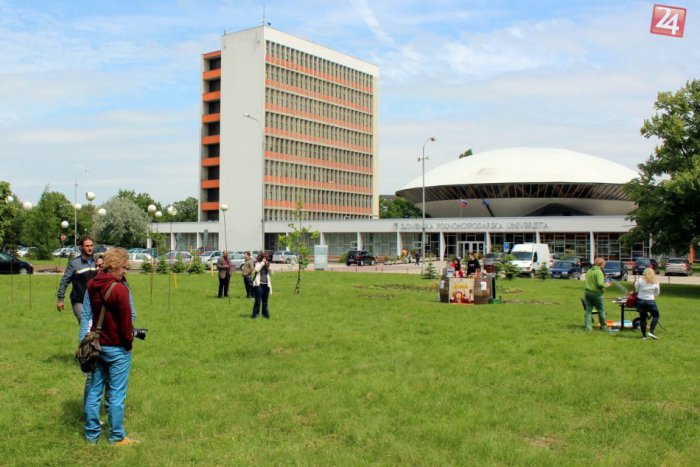 Ilustračný obrázok k článku To sa neodmieta: Firmy ponúkli študentom SPU v Nitre prácu, brigádu i možnosť ďalšej spolupráce