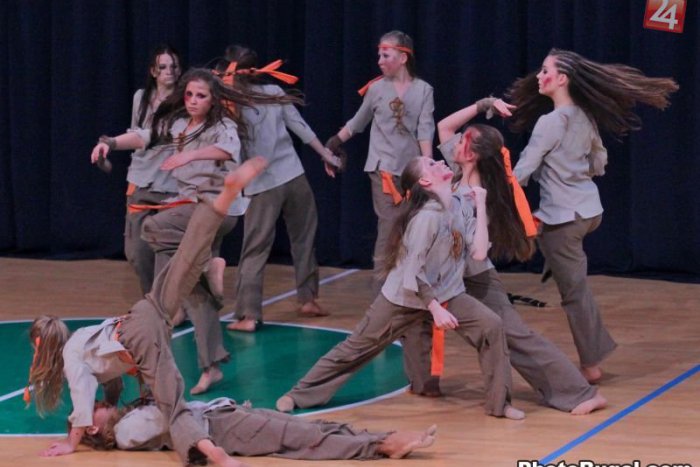 Ilustračný obrázok k článku Nakúpte na blšom trhu a pomôžte: Pošlete tanečnú skupinu na majstrovstvá!