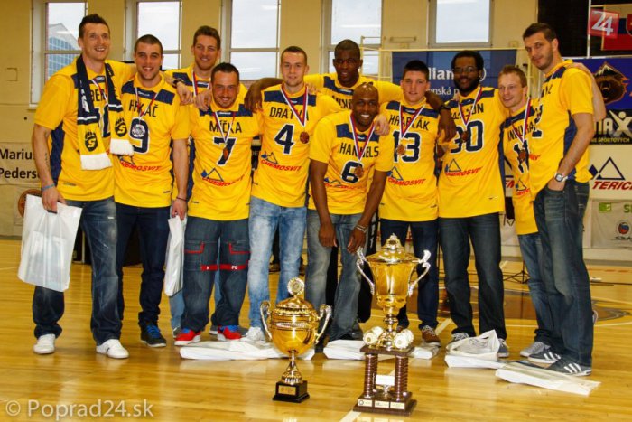 Ilustračný obrázok k článku Iskra Svit sa rozlúčila so sezónou. Nielen basketbalisti si schuti zaspievali