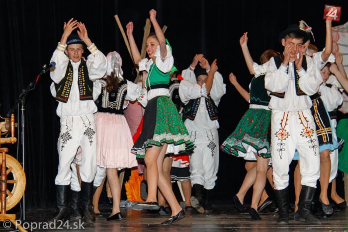 Ilustračný obrázok k článku OBRAZOM: Slovenské ľudové zvyky v podaní detí zo svitských škôl