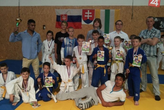 Ilustračný obrázok k článku Prievidzskí džudisti majú na konte ďalší úspech: V boji o krajský pohár hviezdili najmenší
