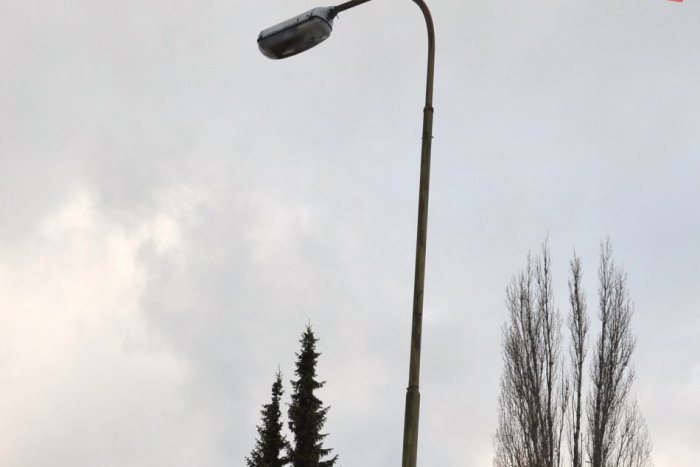 Ilustračný obrázok k článku Osvetlenie sa bude obnovovať komplexne, spor o pozemky v centre idú riešiť právnici