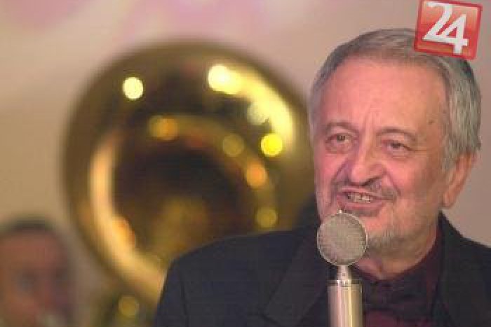 Ilustračný obrázok k článku VYHODNOTENIE: Atmosféru zlatej éry môžete zažiť aj pod Urpínom: Do Bystrice zavíta Milan Lasica!