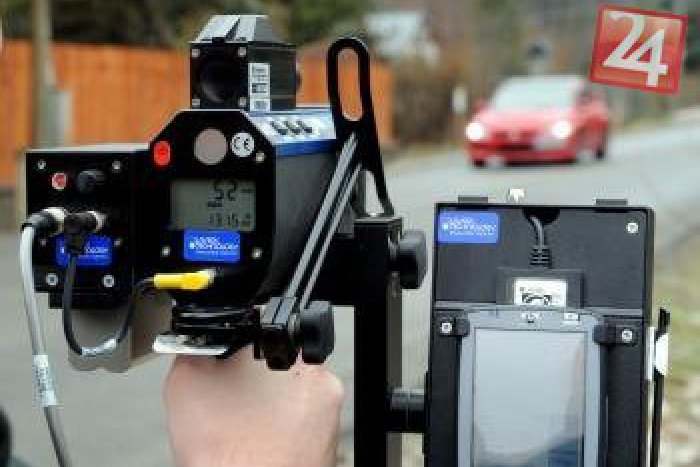 Ilustračný obrázok k článku Čech sa rútil po diaľnici takmer 200-kilometrovou rýchlosťou