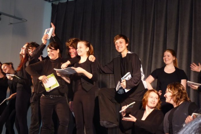 Ilustračný obrázok k článku Poprad mám rád: Od ilustrácií  k vtipnému divadelnému predstaveniu