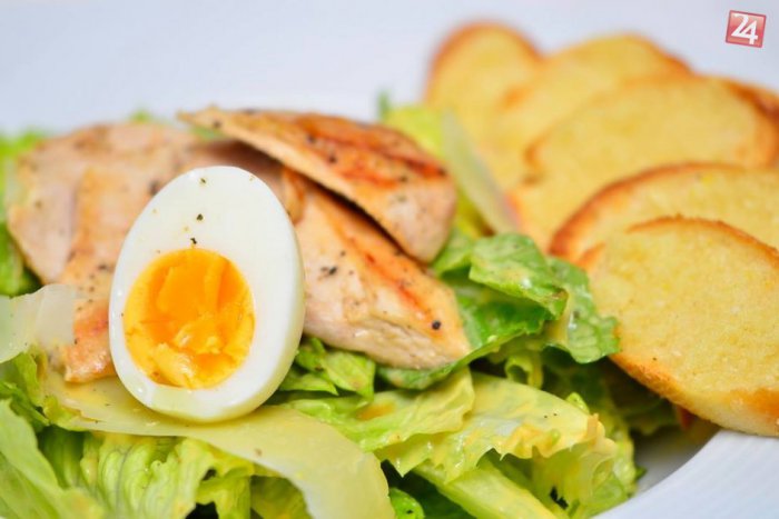 Ilustračný obrázok k článku Reštaurácia LUNA prichádza s ďalšou novinkou: Nedeľný BRUNCH, jedzte koľko vládzete! :)