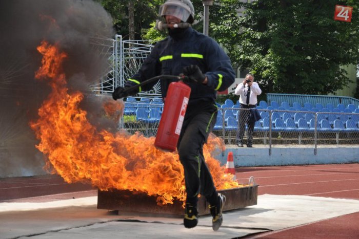 Ilustračný obrázok k článku OBRAZOM: Takto sa prievidzskí hasiči pasovali s ohňom i vodou