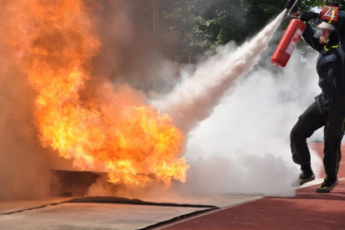 Ilustračný obrázok k článku Hasičom z Revúčky ide karta: Radosť z ďalšieho víťazstva!