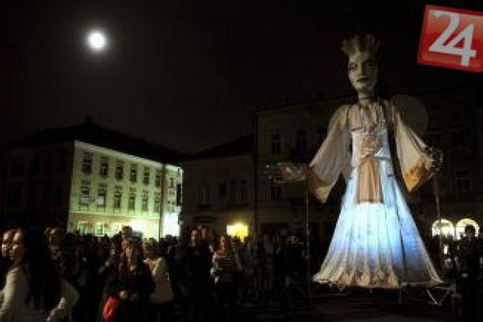 Ilustračný obrázok k článku V košickom parku sa chystá fascinujúce divadlo: Uvidíme akrobaciu, aká tu ešte nebola