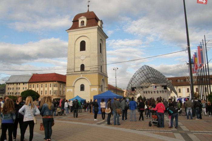 Ilustračný obrázok k článku Najnovšia ŠTATISTIKA: Koľko ľudí sa odsťahovalo z Breznianskeho okresu?