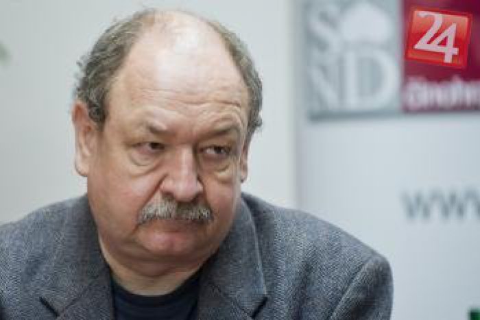 Ilustračný obrázok k článku Daniel Hevier: Od Prievidze som sa definitívne odstrihol a dodnes za tým nostalgicky smútim