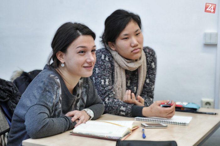 Ilustračný obrázok k článku Vieme, kam na výšku: Prestížne americké vzdelanie dostanete v susednej Prahe