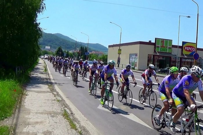 Ilustračný obrázok k článku Uctia si trnavskú posádku SNP: Za deň prejdú 320 kilometrov